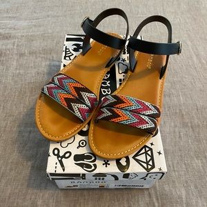 Bamboo sandals